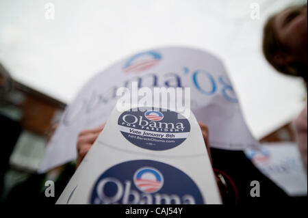 Concord, NH - 07.01.08 - ein Verfechter der Präsidentschafts-Kandidat Senator Barack Obama in Concord, NH 7. Januar 2008.      (Foto von Gordon M. Grant / Zuma Press) Stockfoto