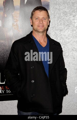 12. Januar 2011 - Los Angeles, Kalifornien, USA - Grant Show Teilnahme an der Los Angeles Premiere von HBO Original Serie "Big Love'' Held bei der Directors Guild Of America In Los Angeles, Kalifornien am 12.01.11. 2011.K67365LONG. (Kredit-Bild: © D. Long/Globe Photos/ZUMAPRESS.com) Stockfoto