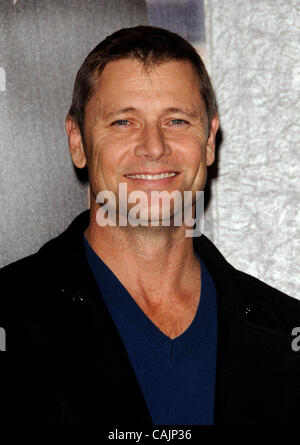 12. Januar 2011 - Los Angeles, Kalifornien, USA - Grant Show Teilnahme an der Los Angeles Premiere von HBO Original Serie "Big Love'' Held bei der Directors Guild Of America In Los Angeles, Kalifornien am 12.01.11. 2011.K67365LONG. (Kredit-Bild: © D. Long/Globe Photos/ZUMAPRESS.com) Stockfoto