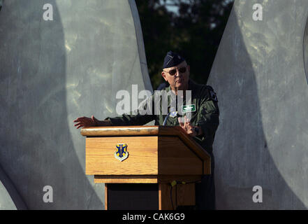 METRO - pensionierter Oberstleutnant der Air Force John Yuill, ein ehemaliger Vietnam-POW, gibt die Keynote während einer POW/MIA Anerkennung Zeremonie Freitag, 21. September 2007 bei Randolph AFB BAHRAM MARK SOBHANI/Personal Stockfoto