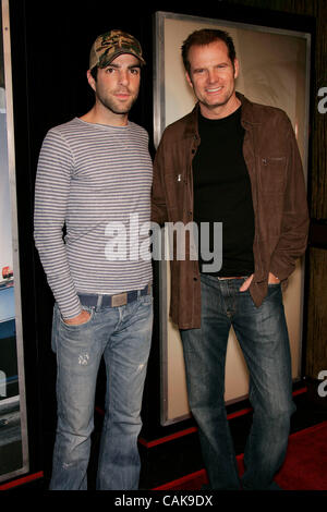 Sep 26, 2007 - Hollywood, CA, USA - Helden werfen ZACHARY QUINTO und JACK COLEMAN bei der Premiere von NBC neue show "LIFE" in Seladon Restaurant in Los Angeles statt. (Kredit-Bild: © Lisa O'Connor/ZUMA Press) Stockfoto