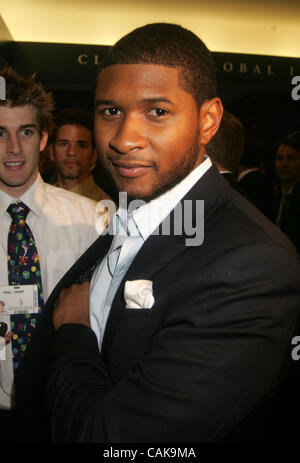 Sep 26, 2007 - New York, NY, USA - Sänger USHER bei der 2007 Clinton Global Initiative im Sheraton Hotel statt. (Kredit-Bild: © Nancy Kaszerman/ZUMA Press) Stockfoto