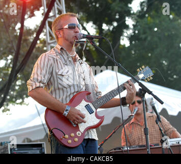 Sep 14, 2007-Austin, TX; USA, Musiker JJ grau und MOFRO tritt bei der 2007 Austin City Limits Music Festival, das im Zilker Park befindet sich in Austin stattfand. Copyright 2007 Jason Moore. Obligatorische Credit: Jason Moore Stockfoto