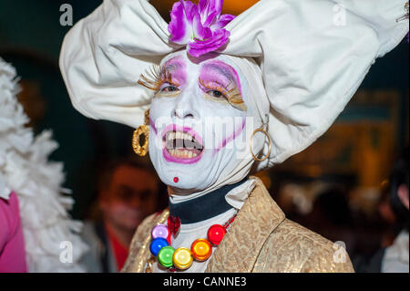 Paris, Frankreich, Portrait, LGBT-Aktivismus, für Gleichberechtigung, „Schwestern des ewigen Genusses“, Nonnen-Transvestiten, AIDS-Aktivisten, Queer-Aktivismus Stockfoto