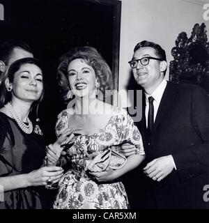 STEVEN ALLEN mit Frau Jayne Meadows und. Geliefert von Fotos, inc. (Kredit-Bild: © von Globe Fotos, Inc/Globe Photos/ZUMAPRESS.com geliefert) Stockfoto