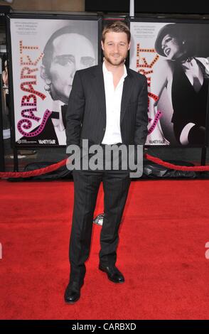 Benjamin McKenzie im Ankunftsbereich für 2012 TCM Classic Film Festival Opening Night Gala Premiere des Kabarett 40. Jahrestag Restaurierung, Graumans Chinese Theatre, Los Angeles, CA 12. April 2012. Foto von: Elizabeth Goodenough/Everett Collection Stockfoto