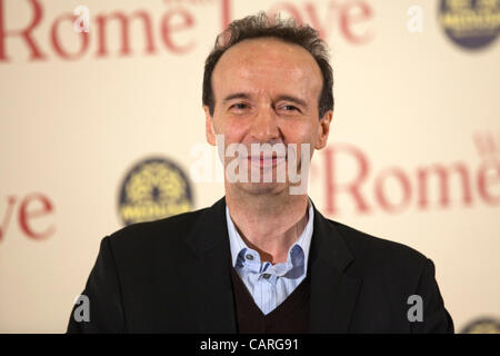 ROM, ITALIEN. FREITAG, 13. APRIL 2012. Welt-Premiere von Woody Allens Film "To Rome With Love" im Auditorium, Rom, Italien. Abgebildete Schauspieler Roberto Benigni. Stockfoto