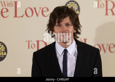 ROM, ITALIEN. FREITAG, 13. APRIL 2012. Welt-Premiere von Woody Allens Film "To Rome With Love" im Auditorium, Rom, Italien. Abgebildete Schauspieler Jesse Eisenberg. Stockfoto