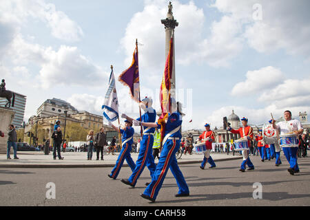 LONDON, UK, 14. April 2012 Herr Carson Memorial Apprentice Boys Parade durch London. Stockfoto