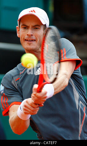 20.04.2012 Monte Carlo, Monaco. Andy Murray (GBR) in Aktion gegen Tomas Berdych (CZE) während das Viertelfinale von der Monte-Carlo Rolex Masters 2012 spielte bei der Monte-Carlo Country Club, Monaco. Stockfoto