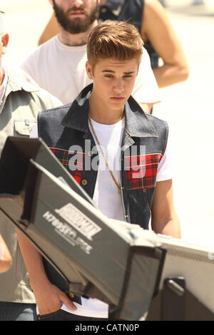 JUSTIN BIEBER JUSTIN BIEBER Filme neue VIDEO LOS ANGELES Kalifornien USA 21. April 2012 Stockfoto