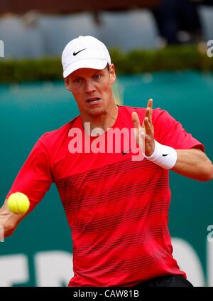 20. April 2012 - Monaco, Montecarlo - 20.04.2012 Monte Carlo, Monaco. THOMAS BERYCH (CZE) in Aktion gegen ANDY MURRAY (GBR) im Viertel-Finale der Monte-Carlo Rolex Masters 2012 spielte bei der Monte-Carlo Country Club, Monaco. (Kredit-Bild: © Michael Cullen/ZUMAPRESS.com) Stockfoto