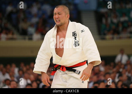 Keiji Suzuki (JPN), 29. April 2012 - Judo: 2012 All Japan Judo Championships, Halbfinale im Nihon Budokan, Tokio, Japan. (Foto von Daiju Kitamura/AFLO SPORT) [1045] Stockfoto