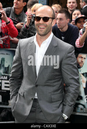 London - Jason Statham in der UK-Premiere von "Safe" anlässlich der BFI IMAX, South Bank, London - 30. April 2012 Foto von Keith Mayhew Stockfoto