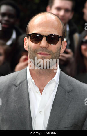 London - Jason Statham in der UK-Premiere von "Safe" anlässlich der BFI IMAX, South Bank, London - 30. April 2012 Foto von Keith Mayhew Stockfoto