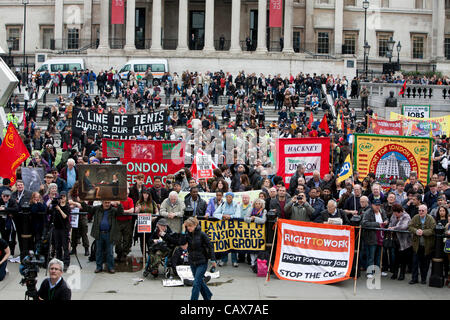 London, Vereinigtes Königreich, 05.01.2012. Gewerkschafter reden auf dem Trafalgar Square, um International Workers' Day am 1. Mai zu gedenken. Stockfoto