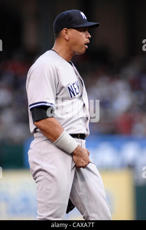 30. April 2012 - Arlington, Texas, USA - 25. April 2012. Arlington, Tx USA. New York Yankees Alex Rodriguez in einem Hauptliga-Baseball-Spiel am Baseballstadion in Arlington, Texas. (Kredit-Bild: © Ralph Lauer/ZUMAPRESS.com) Stockfoto