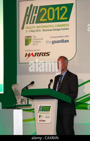 Bild von Tim Straughan, Chief Executive von NHS-Informationszentrum im Jahr 2007 auf dem HC 2012 Gesundheit Informatik Kongress ernannt wurde; am 2-3. Mai im Business Design Centre abgehalten wurde; 52 Upper Street; Islington; London; N1 0QH; England. Stockfoto