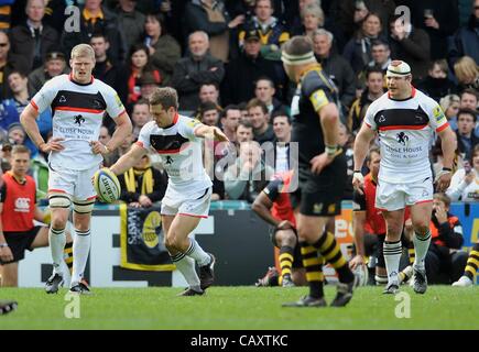 High Wycombe, England. Jimmy Gopperth von Newcastle Falcons in Aktion während der Aviva Premiership überein London Wasps gegen Newcastle Falcons im Adams Park, High Wycombe, England, 5. Mai 2012. Stockfoto