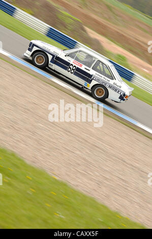 5. Mai 2012, Donington Park Racing Circuit, UK.  Die Ford RS1800 Mark Wright und Dave Coyne auf dem Donington historische Festival Stockfoto