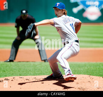 CLEVELAND, Ohio USA - Mai 6: Texas Rangers Krug Yu Darvish (11) Stellplätze im ersten Inning Progressive Field in Cleveland, Ohio, USA auf Sonntag, 6. Mai 2012 ab. Stockfoto