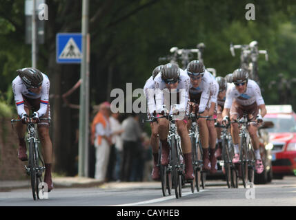 09.05.2012, Verona, Italien. Team AG2R LA MONDIALE in Aktion während der Tour d ' Italie - Giro d ' Italia 2012 - Phase 4. Stockfoto