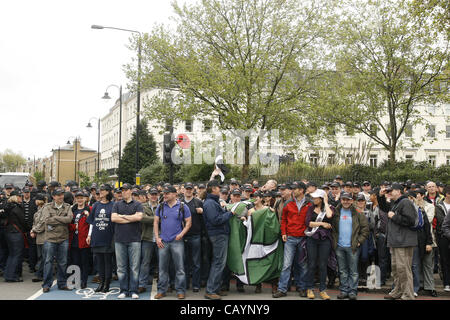 10. Mai 2012 - London, London, Vereinigtes Königreich - rund 40.000 britische Polizisten kommen 400.000 öffentlich Bediensteter für einen Tag voller Action in den Straßen von London gegen das Sparprogramm der Regierung zu protestieren. 10. Mai 2012 London (Kredit-Bild: © Theodor Liasi/ZUMAPRESS.com) Stockfoto