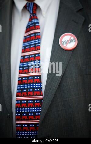 Ehemaliger Gouverneur von Massachusetts, Mitt Romney, hält ein Anwärter für die republikanische Nominierung zum Präsidentschaftskandidaten eine Kundgebung am Eisen Shop in Broomall, Pennsylvania am 4. April 2012. Stockfoto