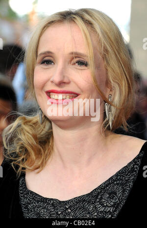 London - Julie Delpy bei UK-Premiere von "2 Tage in New York" im Odeon, Kensington, London - 11. Mai 2012 Foto von Menschen Presse Stockfoto