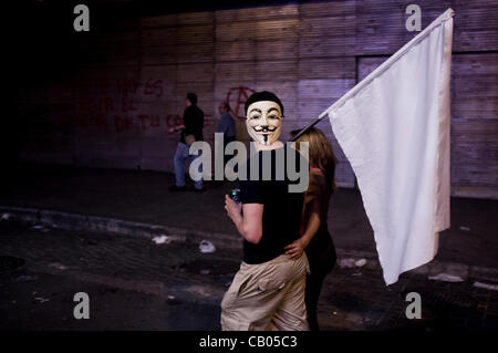 Spanien 15M Indignados Bewegung setzt neue Proteste auf seinen ersten Geburtstag. Madrid, Puerta del Sol Platz. 12.-13. Mai 2012 Stockfoto