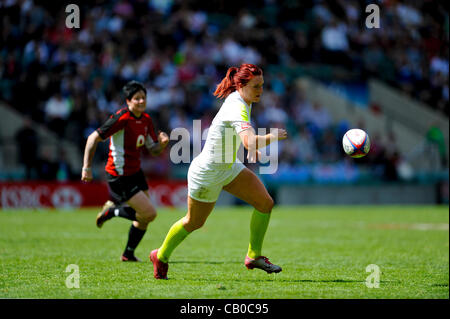 Den 13.05.2012 London, England. England Frauen V Kanada Women.England Joanne Watmore in Aktion während der IRB Sevens Challenge Cup Damenturnier in Twickenham. Stockfoto