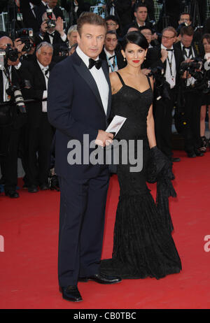 ALEC BALDWIN & HILARIA THOMAS DIE MOONRISE KINGDOM PREMIERE & PREMIERE CANNES FILM FESTIVAL 2012 PALAIS DES FESTIVAL CANN Stockfoto