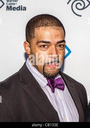 17. Mai 2012 statt - Arlington, Texas, USA - David Otunga bei Time Warner Media Cabletime im Voraus Medien-Event im privaten sozialen Restaurant in Dallas, Texas. (Kredit-Bild: © Dan Wozniak/ZUMAPRESS.com) Stockfoto