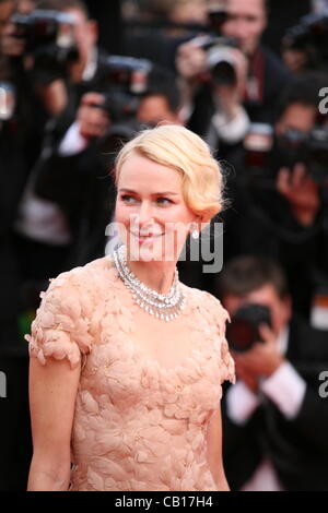 Naomi Watts bei der Gala screening Madagascar 3: Most Wanted Europas bei der 65. Filmfestspiele von Cannes. Auf Freitag, 18. Mai 2012 in Cannes Film Festival, Frankreich. Stockfoto