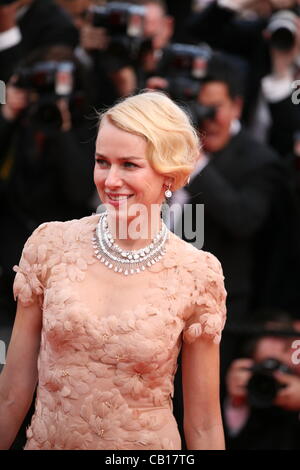 Naomi Watts bei der Gala screening Madagascar 3: Most Wanted Europas bei der 65. Filmfestspiele von Cannes. Auf Freitag, 18. Mai 2012 in Cannes Film Festival, Frankreich. Stockfoto