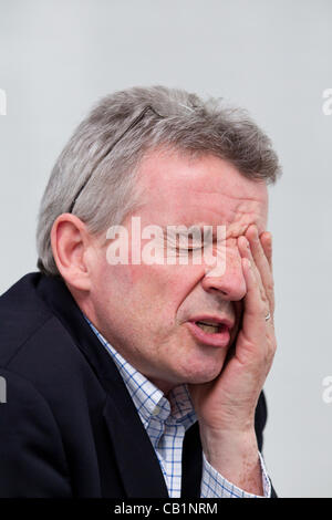 City of London, UK. 21.05.2012. Michael O'Leary (im Bild), CEO von Ryanair, Europas Ultra-low-Cost Airline, berichtete heute eine 25 % im Gesamtjahr Gewinnsteigerung 503 Mio. €, bei der Ryanair-Jahresergebnisse im Zentrum von London, UK. Stockfoto