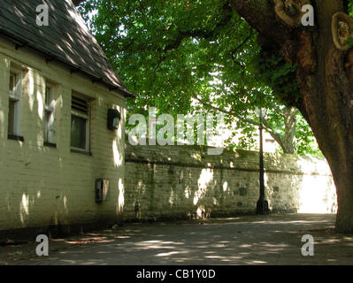 Dreamy Street in Oxford Lamm und Fahne Pub Stockfoto