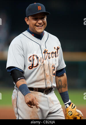 CLEVELAND, Ohio USA - 22.Mai: Detroit Tigers dritte Baseman Miguel Cabrera (24) bei Progressive Field in Cleveland, Ohio, USA auf Dienstag, 22. Mai 2012. Stockfoto