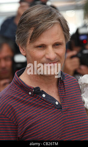 VIGGO MORTENSEN auf der Straße PHOTOCALL CANNES FILM FESTIVAL 2012 PALAIS DES FESTIVAL CANNES Frankreich 23 Mai 2012 Stockfoto