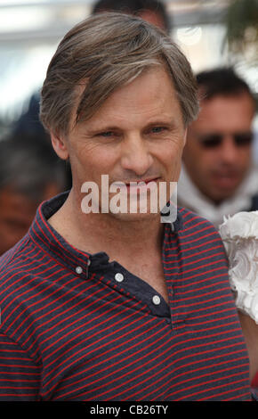 VIGGO MORTENSEN auf der Straße PHOTOCALL CANNES FILM FESTIVAL 2012 PALAIS DES FESTIVAL CANNES Frankreich 23 Mai 2012 Stockfoto