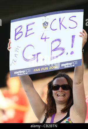 DAVID BECKHAM FAN MIT ZEICHEN PROMIS BEI LA GALAXY V SAN JOSÉ EARTHQUAKES. MLS CARSON LOS ANGELES Kalifornien USA 23. Mai 2012 Stockfoto