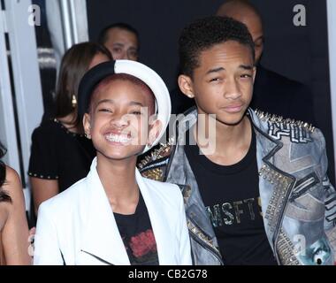 Willow Smith, Jaden Smith im Ankunftsbereich für MEN IN BLACK 3 Premiere, Ziegfeld Theatre, New York, NY 23. Mai 2012. Foto von: Andres Otero/Everett Collection Stockfoto