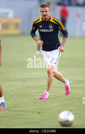 23. Mai 2012 - Carson, Kalifornien, Vereinigte Staaten von Amerika - David Beckham in Aktion beim Warm-up auf die Los Angeles Galaxy Vs San Jose Earthquakes Spiel im Home Depot Center. Die Galaxie führen 1: 0 zur Halbzeit. (Kredit-Bild: © Joe Scarnici/ZUMAPRESS.com) Stockfoto