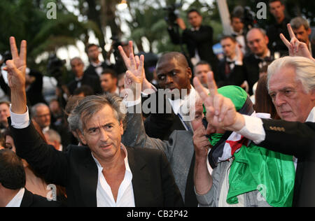 Bernard-Henri Lévy bei der Cosmopolis-Gala-Vorführung bei der 65. Cannes Film Festival France. Cosmopolis ist unter der Regie von David Cronenberg und basierend auf dem Buch von Autor Don Dellilo.  Freitag, 25. Mai 2012 in Cannes Film Festival, Frankreich. Stockfoto