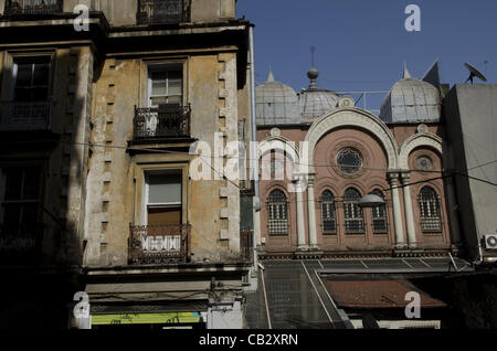 21. Mai 2012 - Istanbul, Türkei - Neve Shalom Synagoge Beyoglu. Die aufregende Stadt Istanbul mit irgendwo rund 13 Millionen Einwohnern ist es die drittgrößte in Europa, eine so genannte Megacity, die Asien mit Europa verbindet schnell zu einem der angesagtesten Reiseziele mit einer Geschicht Stockfoto