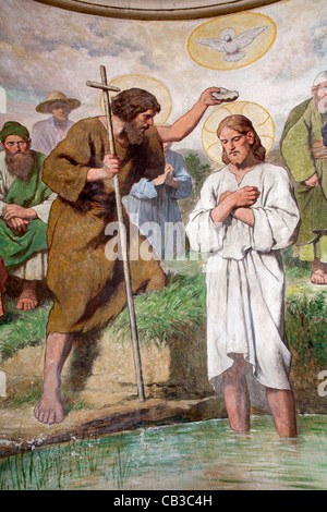 Taufe Christi - Detail aus Baptisterium von Vienna Kirche des st. Franics Stockfoto