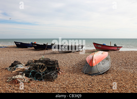 Fischerboote am Bognor Regis Beach West Sussex Stockfoto