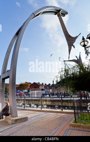 Am Ufer Empowerment 2002 Skulptur - Lincoln, Lincolnshire, UK, Europa Stockfoto