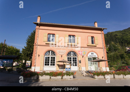 Der Tramway du Mont Blanc (TMB) Station in Saint Gervais Stockfoto