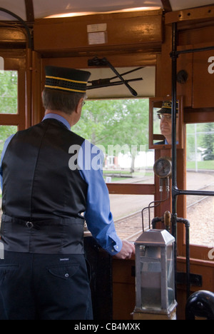 Straßenbahn-Fahrer, Fort Edmonton Park, Edmonton, Alberta, Kanada Stockfoto